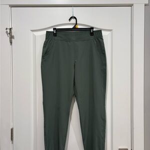 Eddie Bauer Men's Olive Joggers